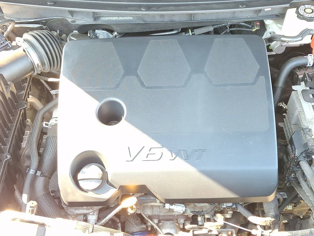 Certified 2020 Buick Enclave Preferred w/ LPO, Floor Liner Package image 26