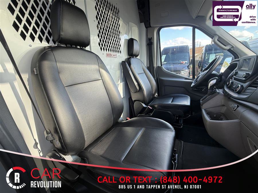 Used 2023 Ford Transit 250 Medium Roof image 26