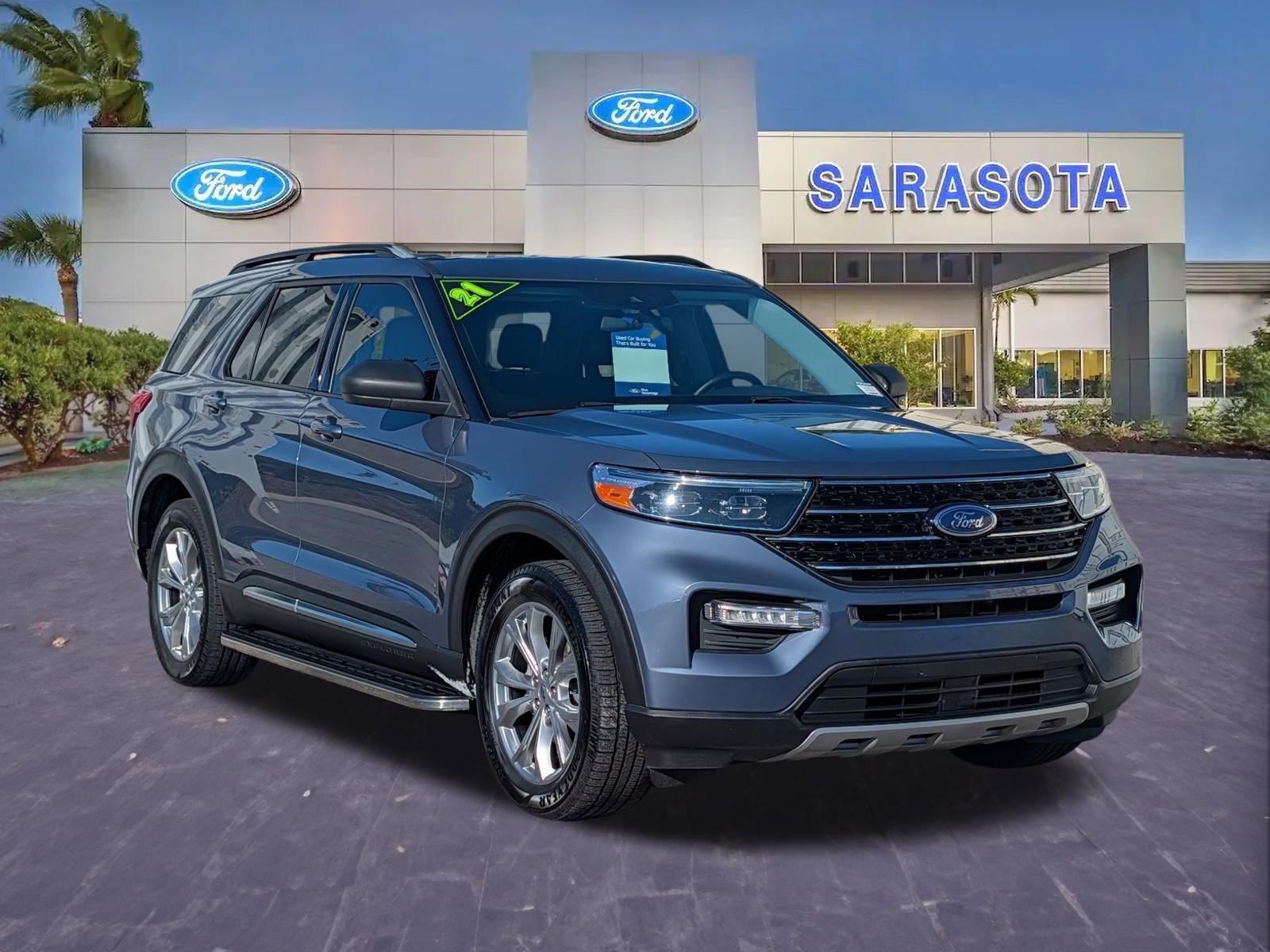 Certified 2021 Ford Explorer XLT w/ Equipment Group 202A