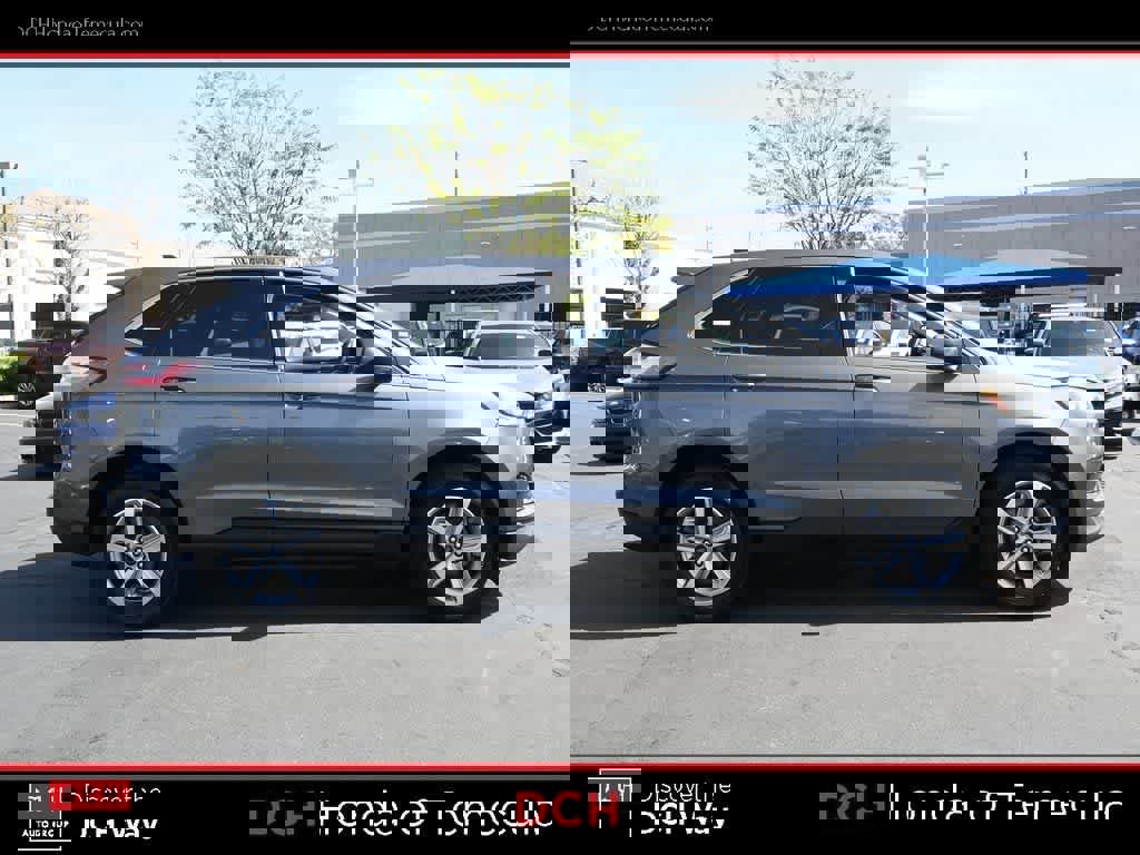 Used 2022 Ford Edge SEL w/ Convenience Package image 5