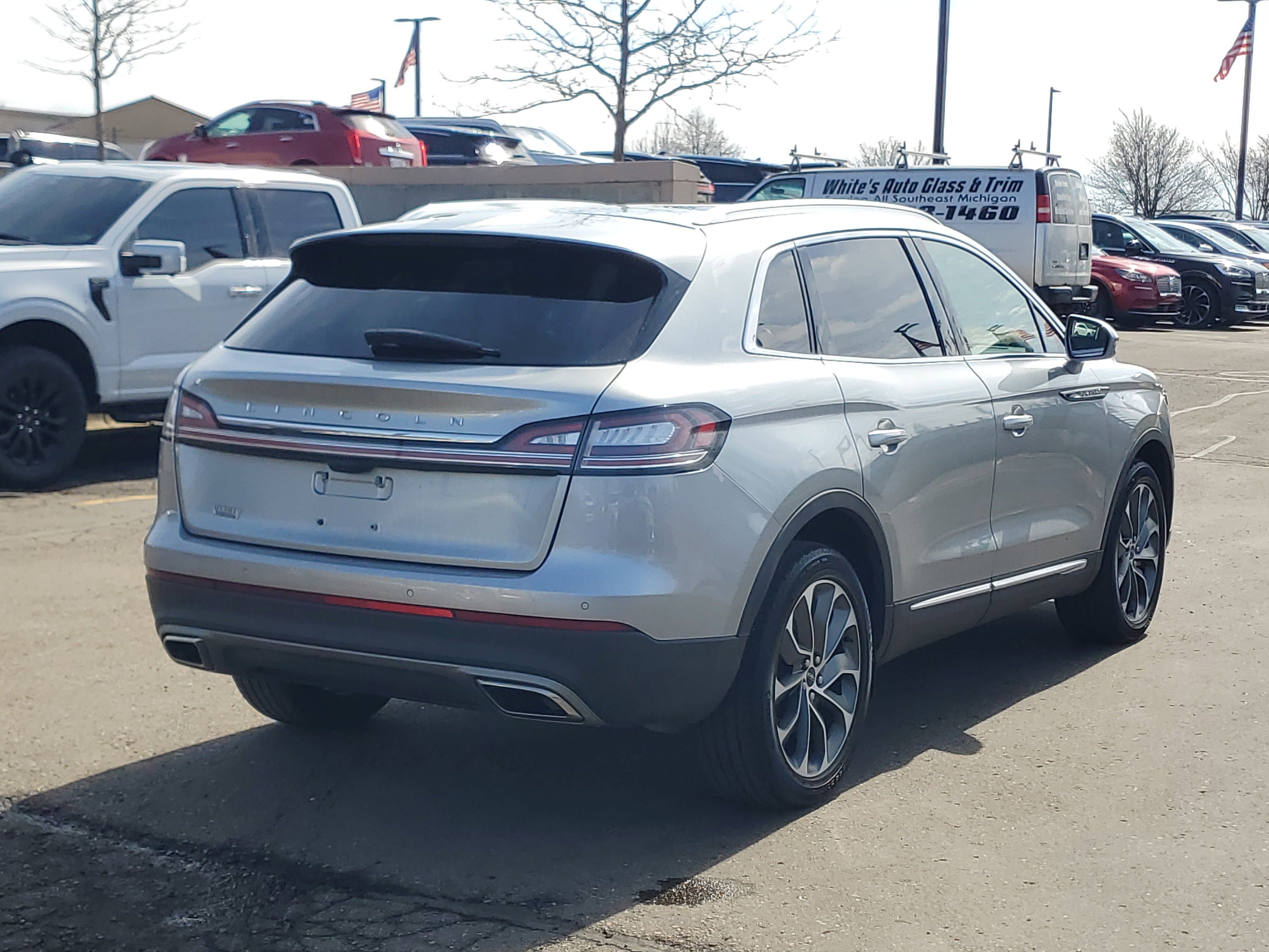 Certified 2023 Lincoln Nautilus Reserve w/ Luxury Package AWD/4WD image 6