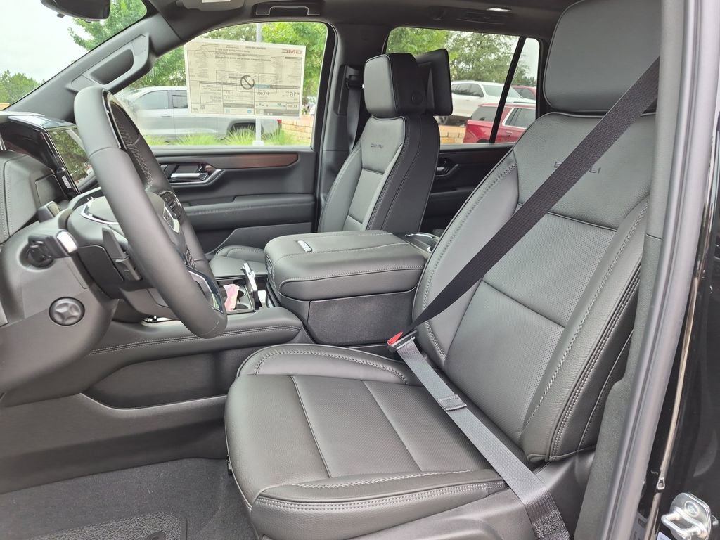 New 2026 GMC Yukon Denali w/ Denali Reserve Package AWD/4WD image 21