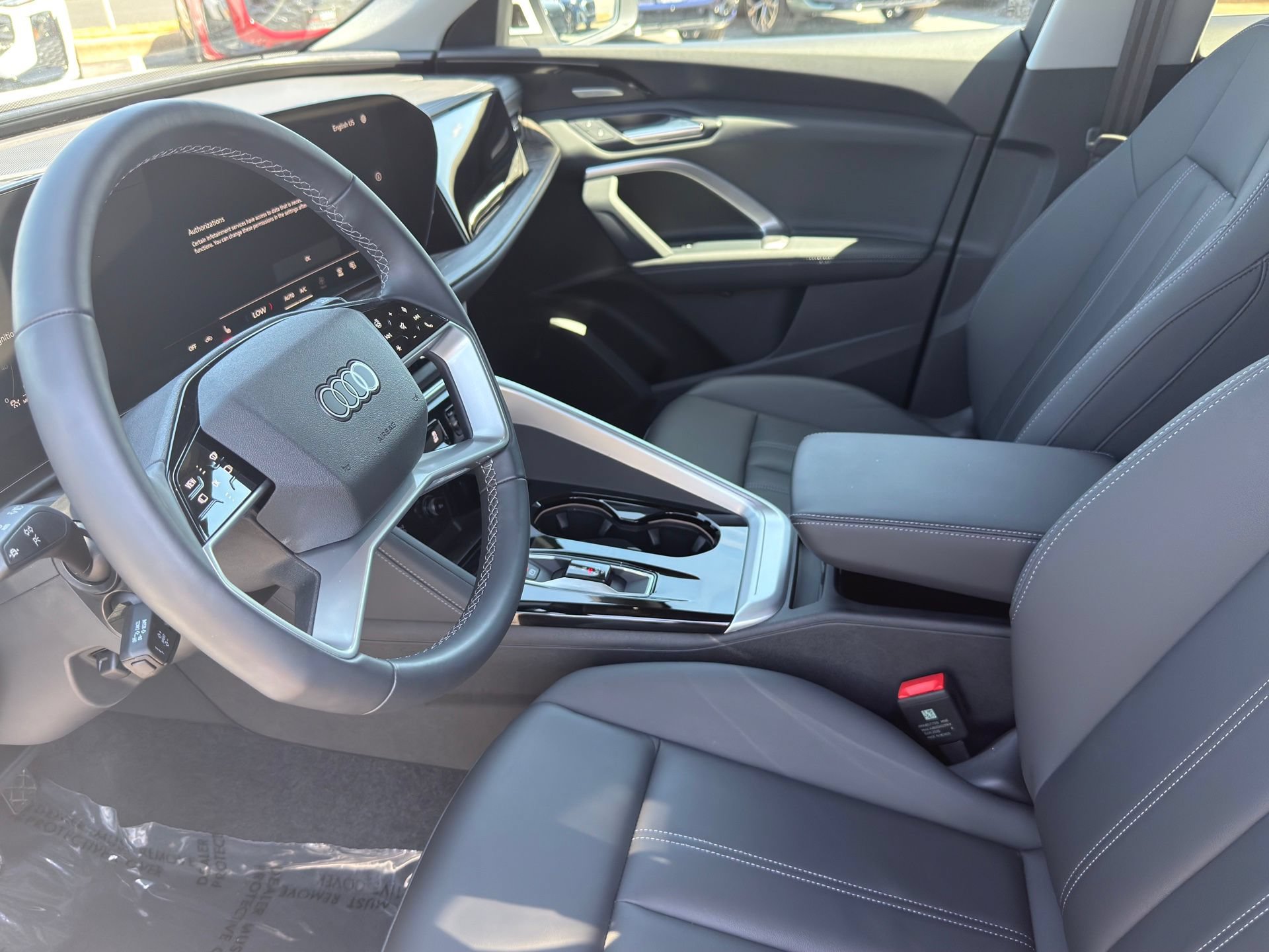 Used 2025 Audi Q5 Premium w/ Premium Plus AWD/4WD image 10
