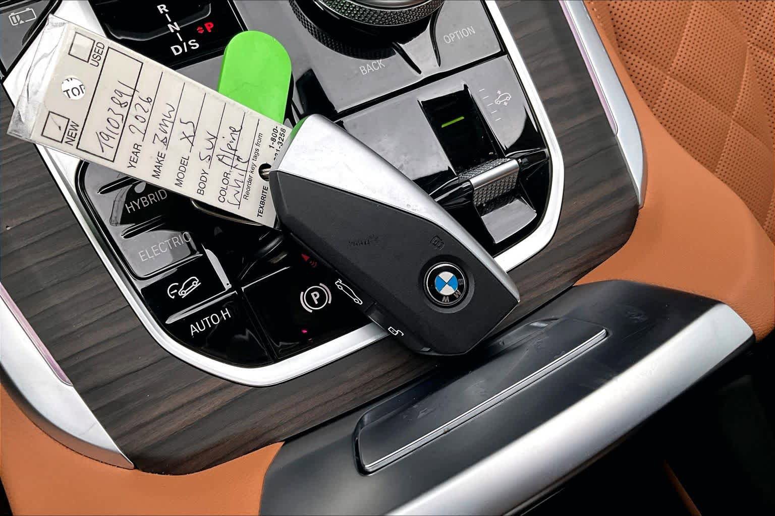 Used 2026 BMW X5 xDrive50e w/ Climate Comfort Package image 14