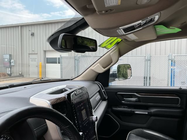 Used 2020 RAM 1500 Laramie AWD/4WD image 25