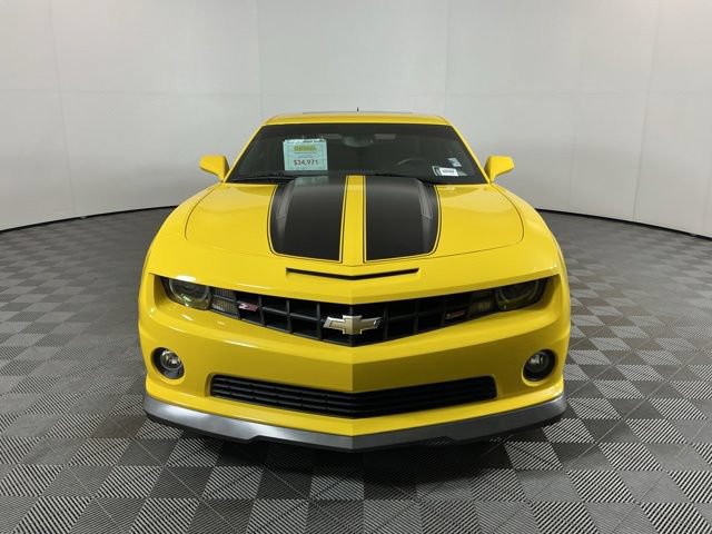 Used 2010 Chevrolet Camaro SS w/ LPO, Ground Effects Package RWD image 2