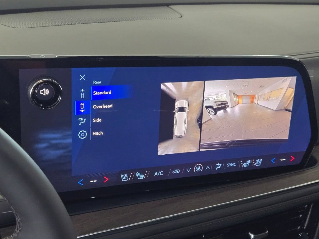 New 2026 Chevrolet Suburban High Country AWD/4WD image 32