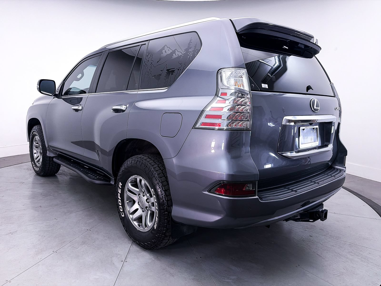 Used 2022 Lexus GX 460 Premium w/ Premium Package AWD/4WD image 16