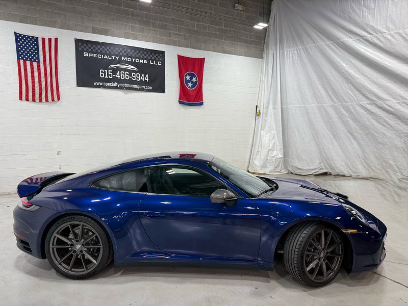 Used 2024 Porsche 911 Carrera image 4