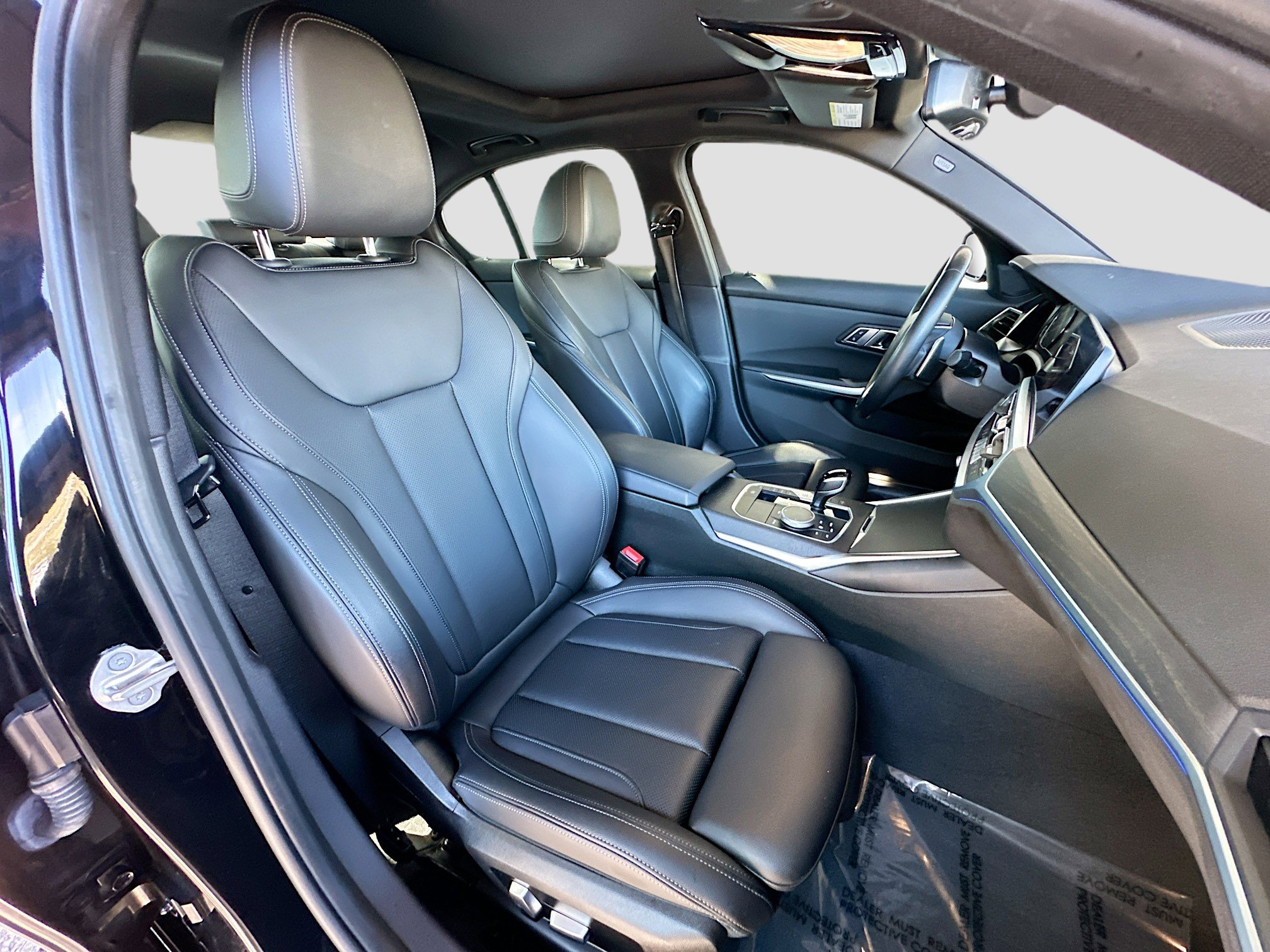 Used 2022 BMW 330i Sedan w/ Driving Assistance Package image 28