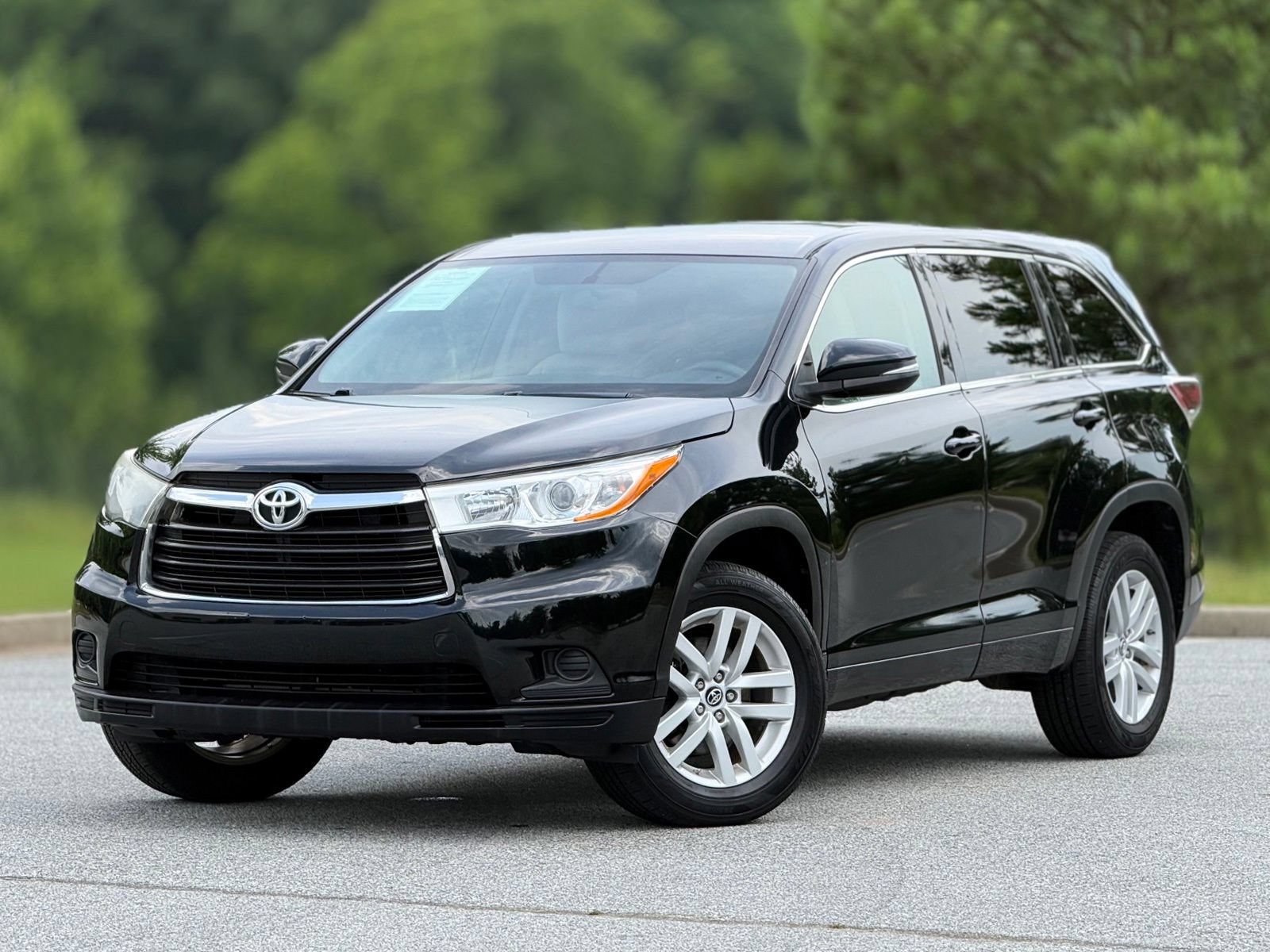 Used 2016 Toyota Highlander LE FWD image 8