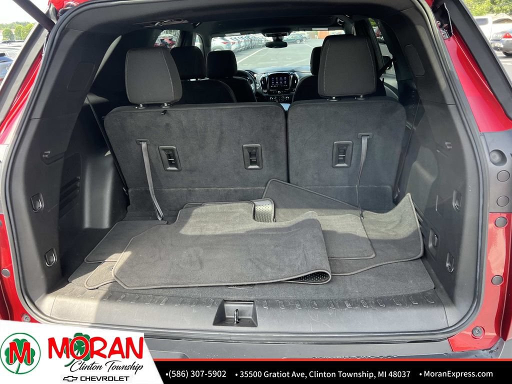 Certified 2023 Chevrolet Traverse LT FWD image 13