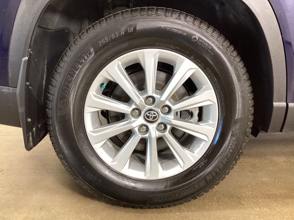 Used 2024 Toyota Grand Highlander AWD image 41
