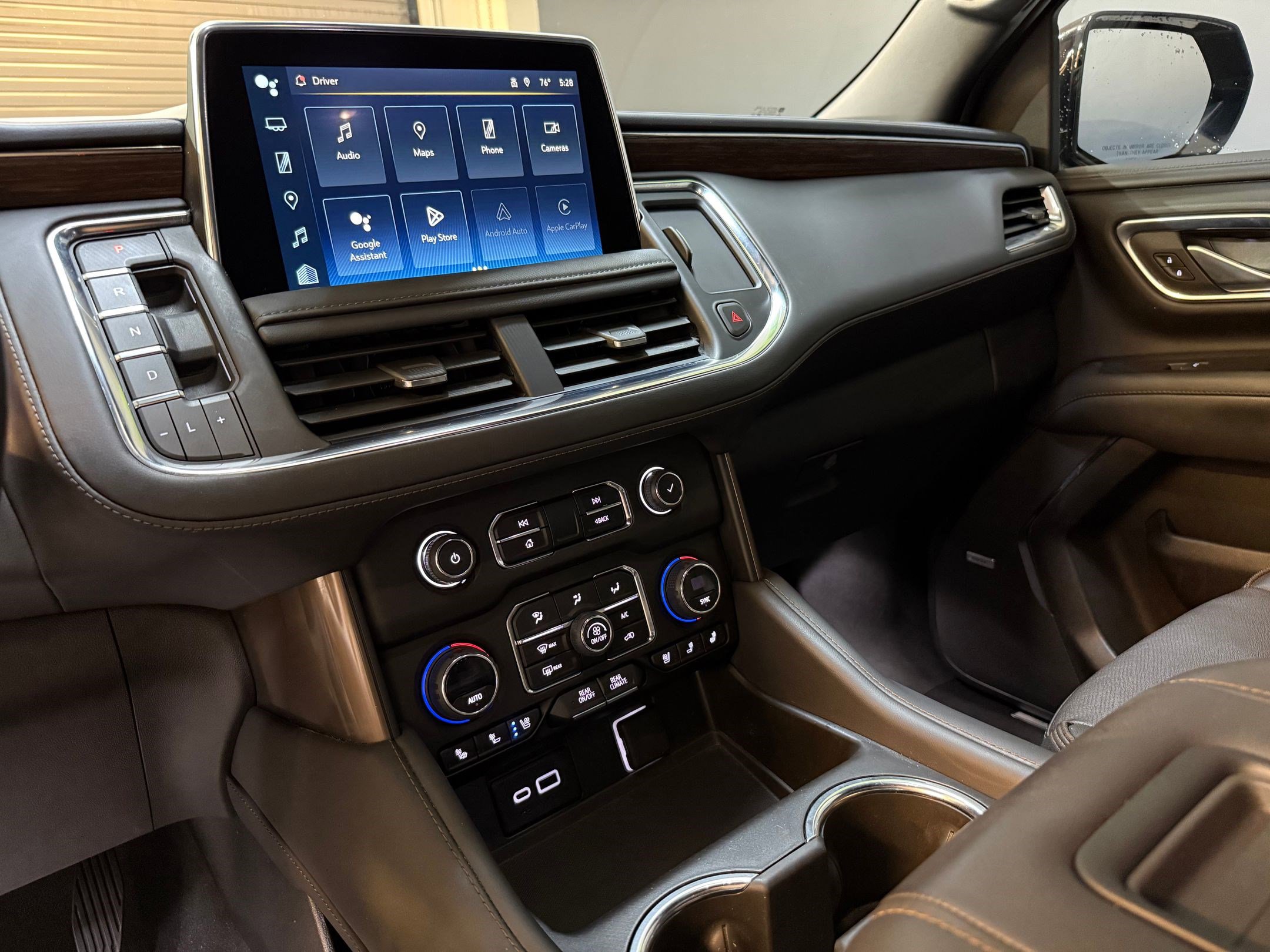 Used 2023 Chevrolet Tahoe High Country w/ Premium Package 2 AWD/4WD image 27