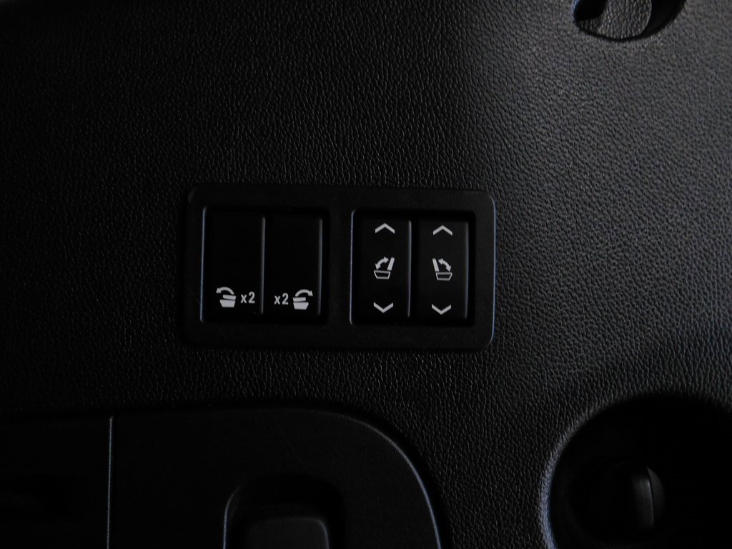 Used 2018 Chevrolet Tahoe Premier image 83