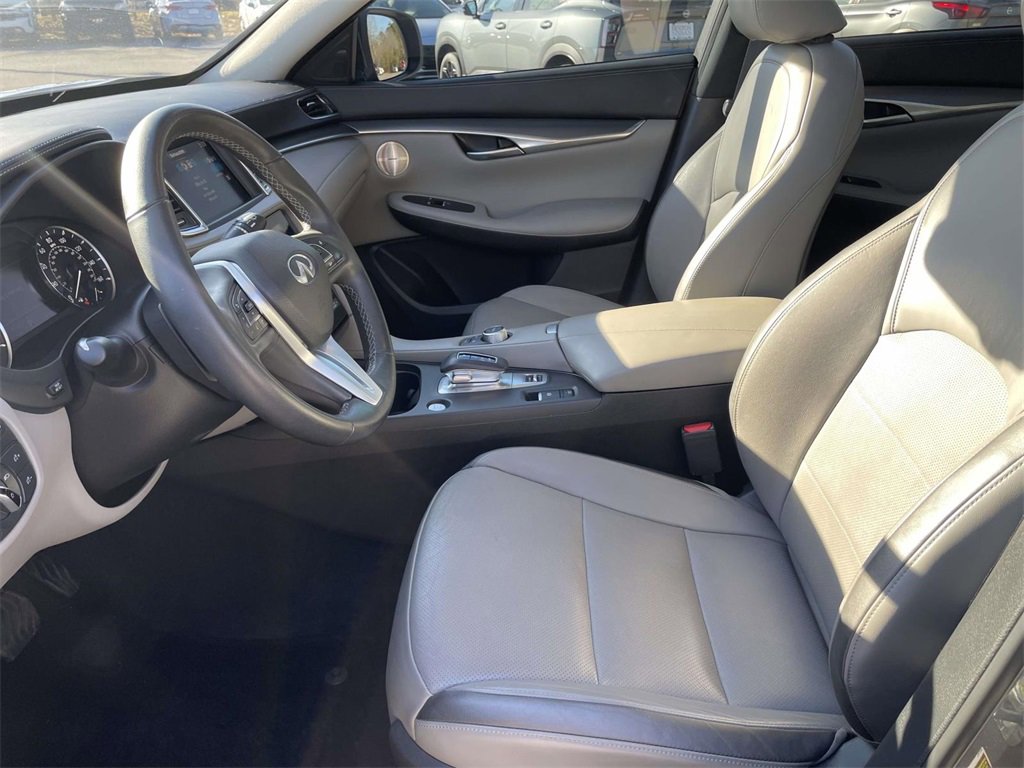 Used 2023 INFINITI QX50 Luxe image 15