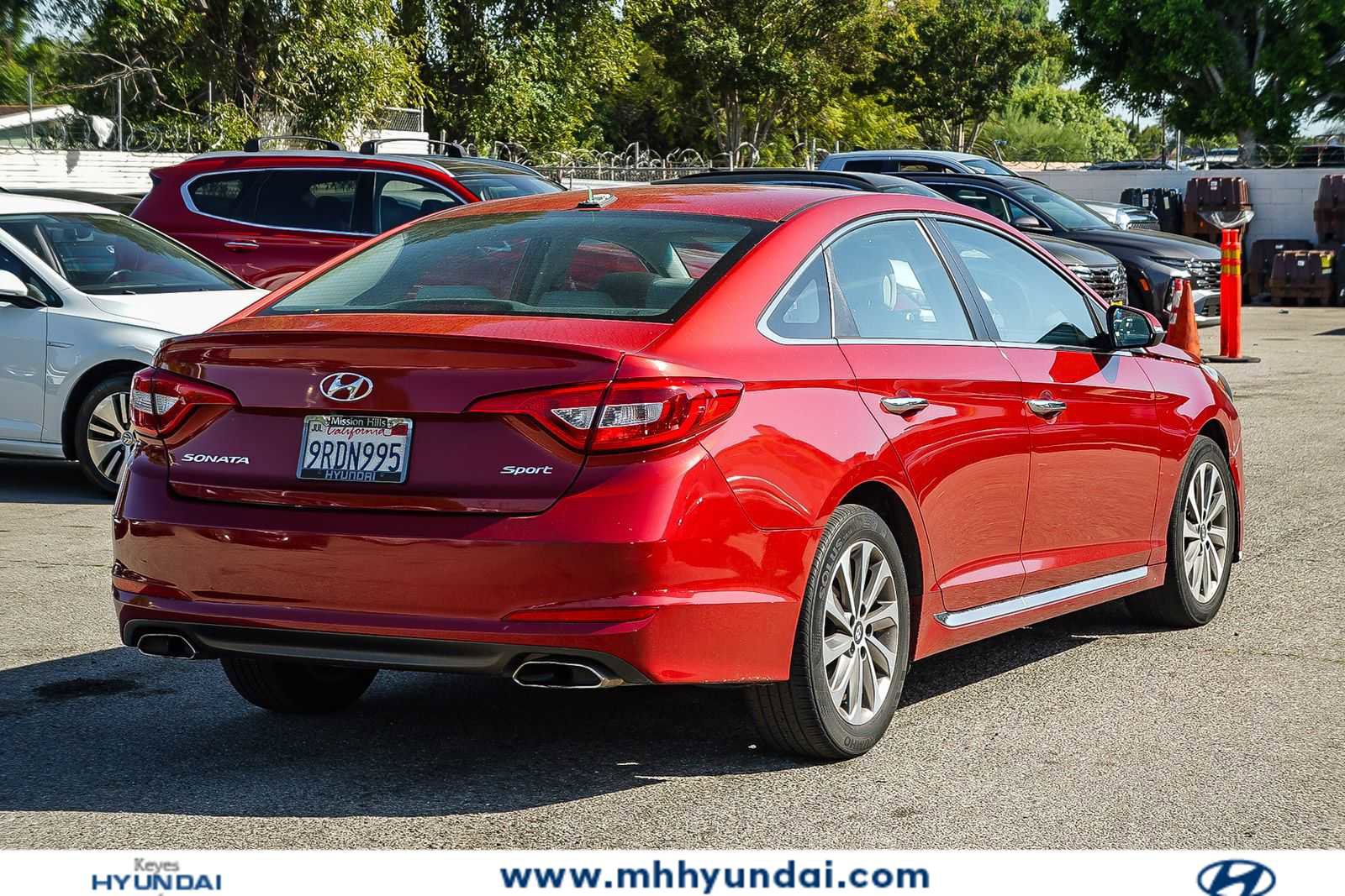 Used 2017 Hyundai Sonata Sport w/ Value Edition Package 02 FWD image 4