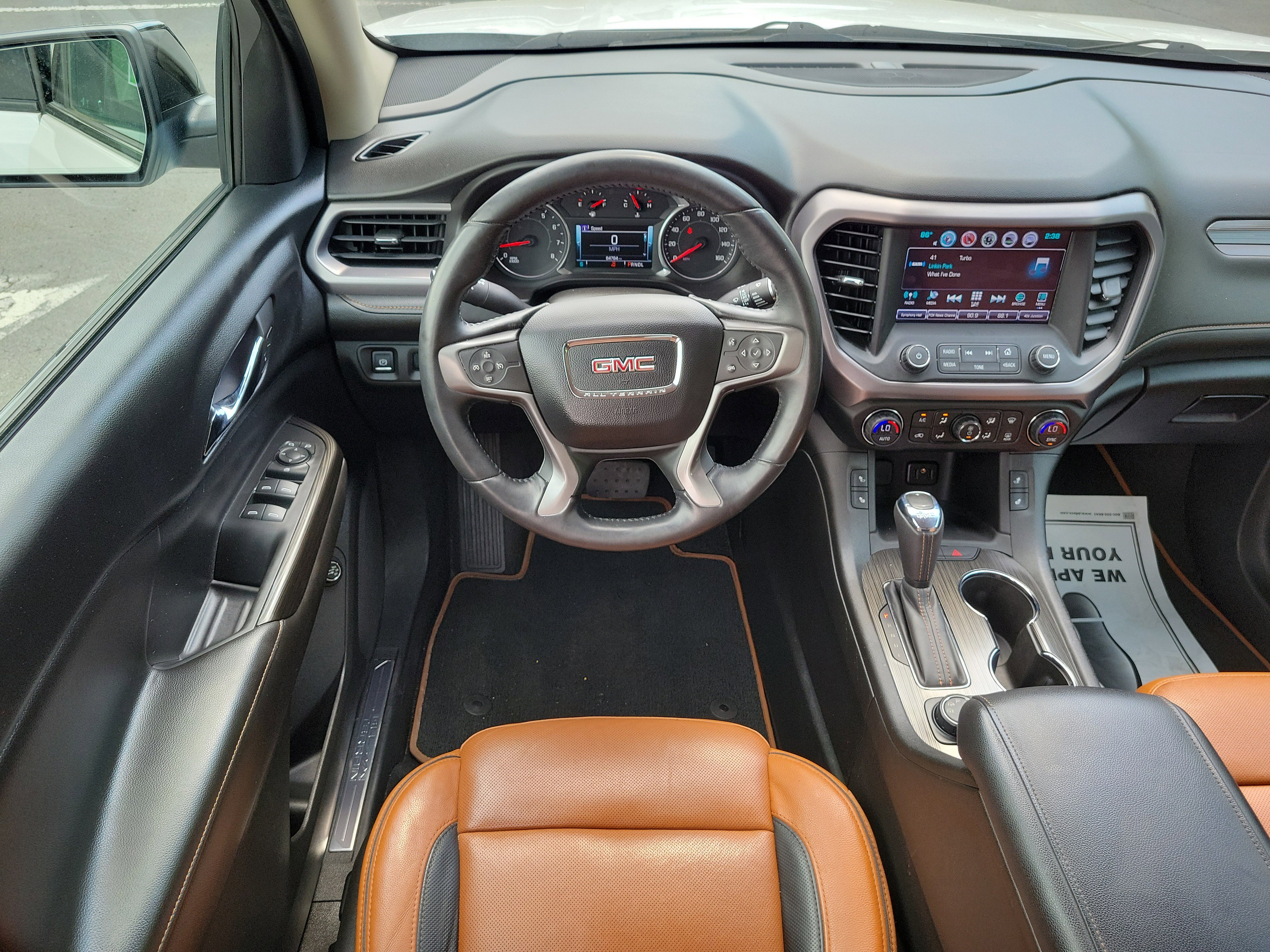 Used 2017 GMC Acadia SLT AWD/4WD image 11