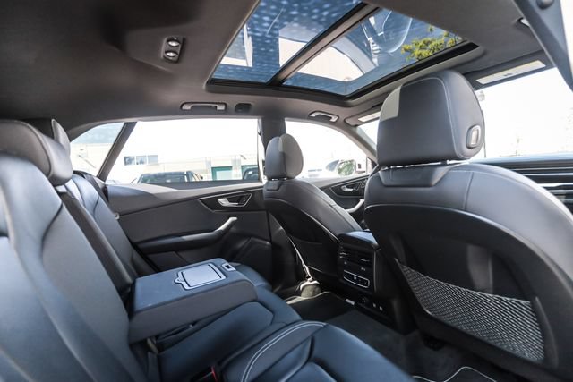 Used 2019 Audi Q8 Premium w/ Convenience Package AWD/4WD image 65