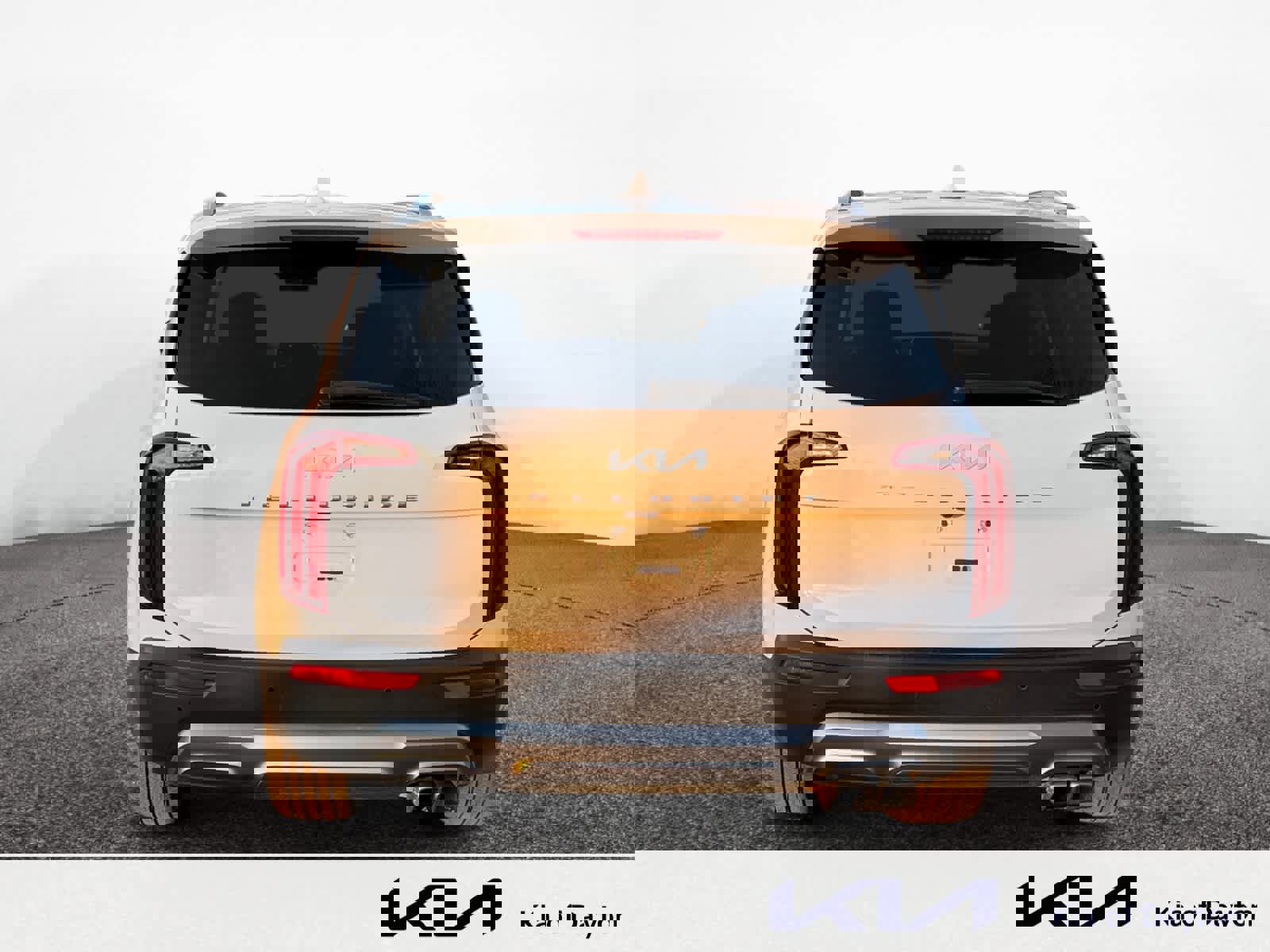 Used 2022 Kia Telluride S image 4