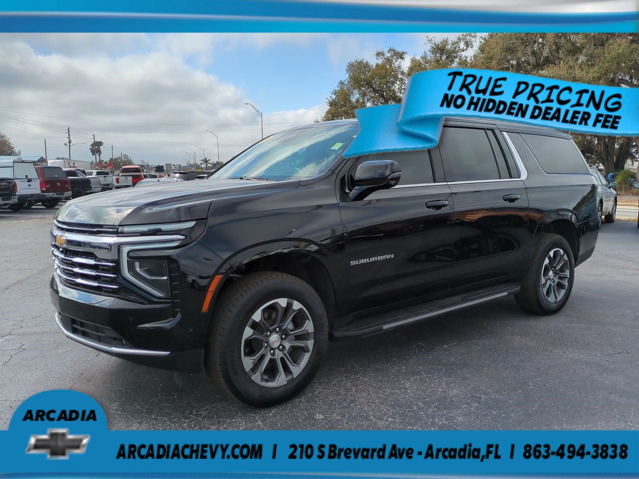 Used 2025 Chevrolet Suburban LT w/ Comfort Package RWD image 8