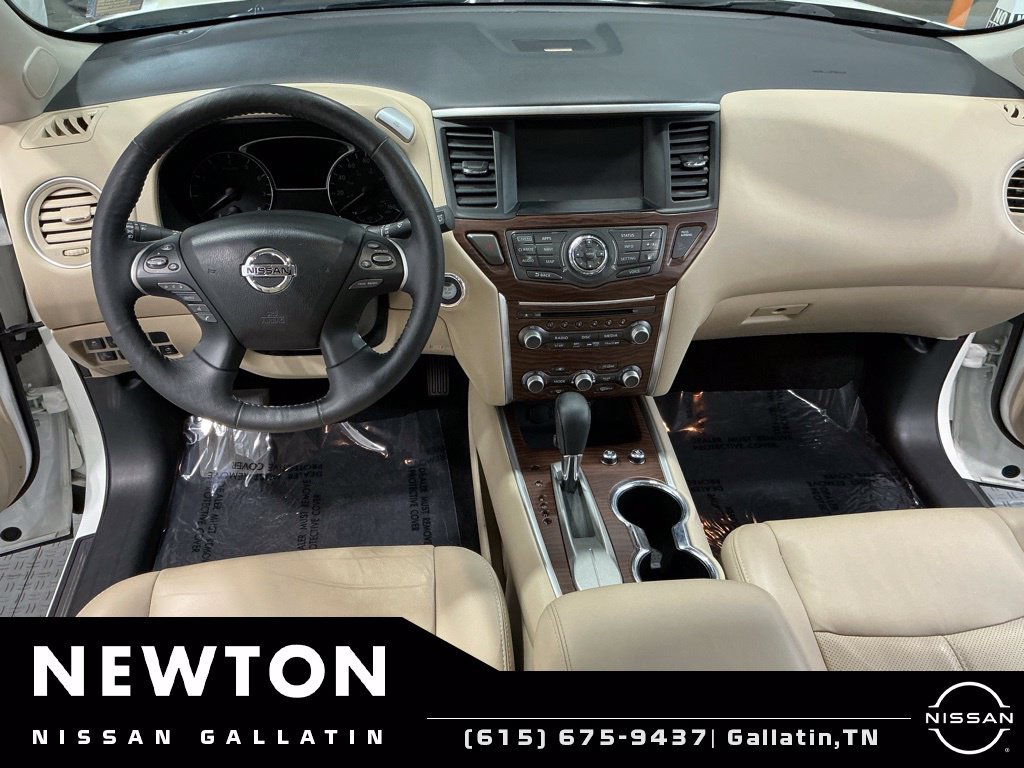 Used 2019 Nissan Pathfinder Platinum FWD image 15