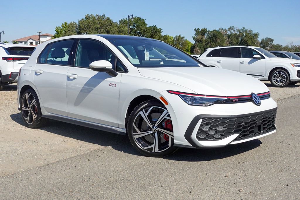New 2025 Volkswagen GTI SE image 3