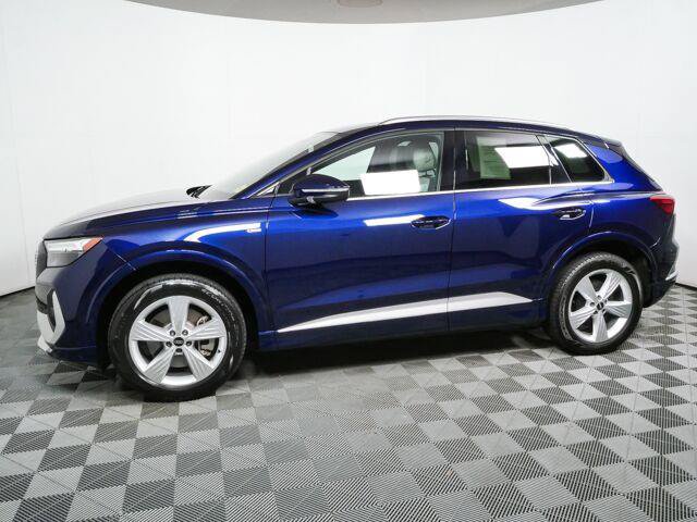 Used 2023 Audi Q4 e-tron Premium Plus w/ Premium Plus AWD/4WD image 34