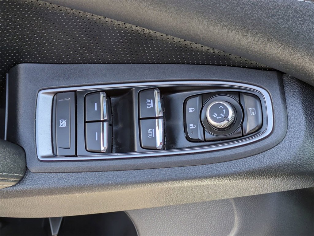 Used 2024 Subaru Ascent Touring image 11