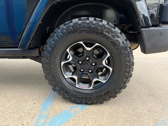 Used 2016 Jeep Wrangler Unlimited Rubicon w/ Dual Top Group AWD/4WD image 6