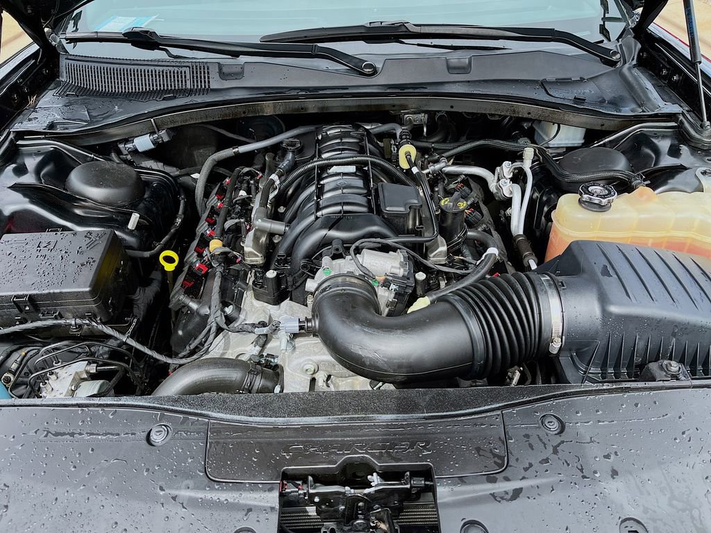 Used 2022 Dodge Charger R/T w/ Blacktop Package image 27