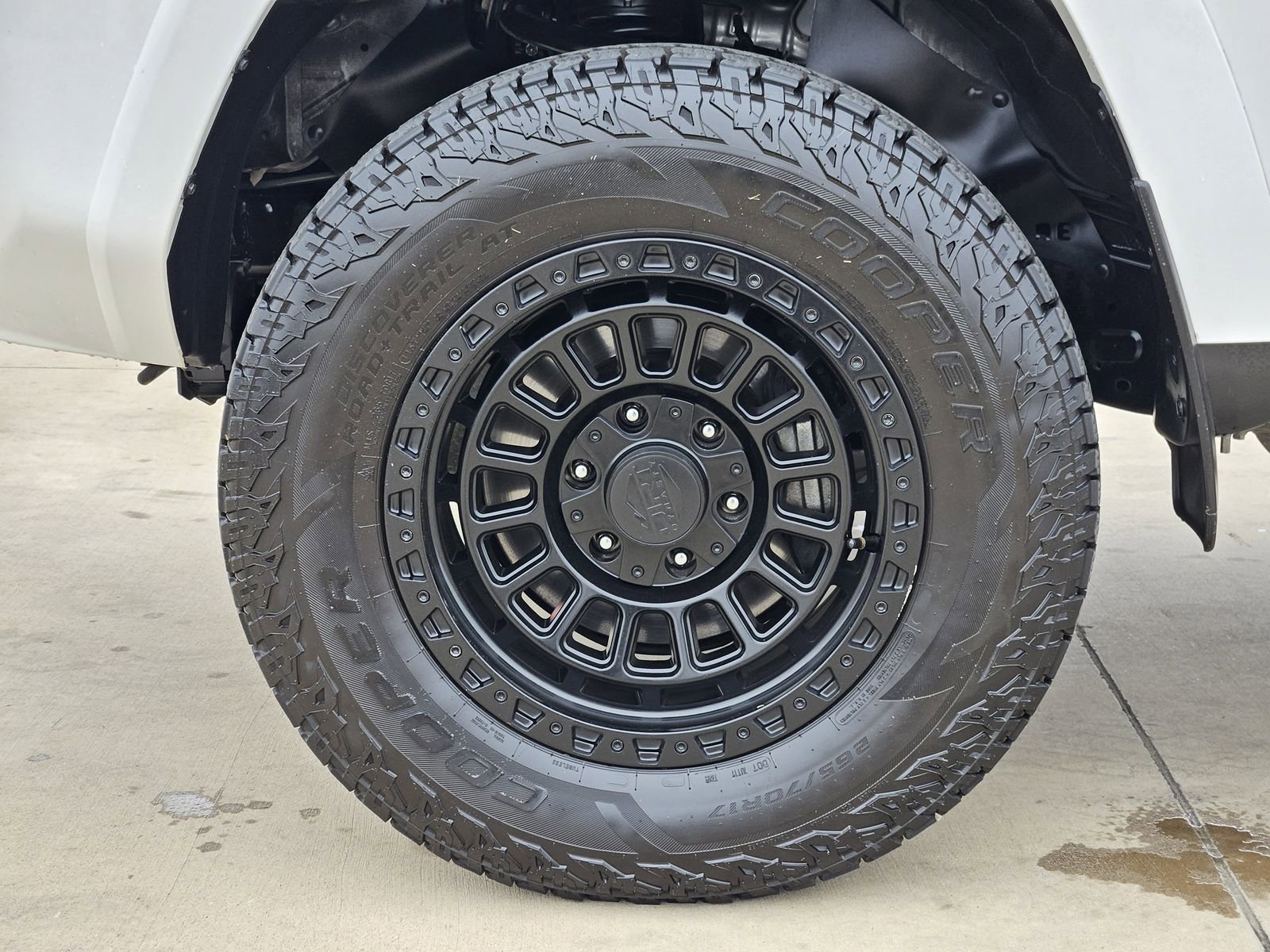 Used 2023 Toyota 4Runner SR5 Premium image 15