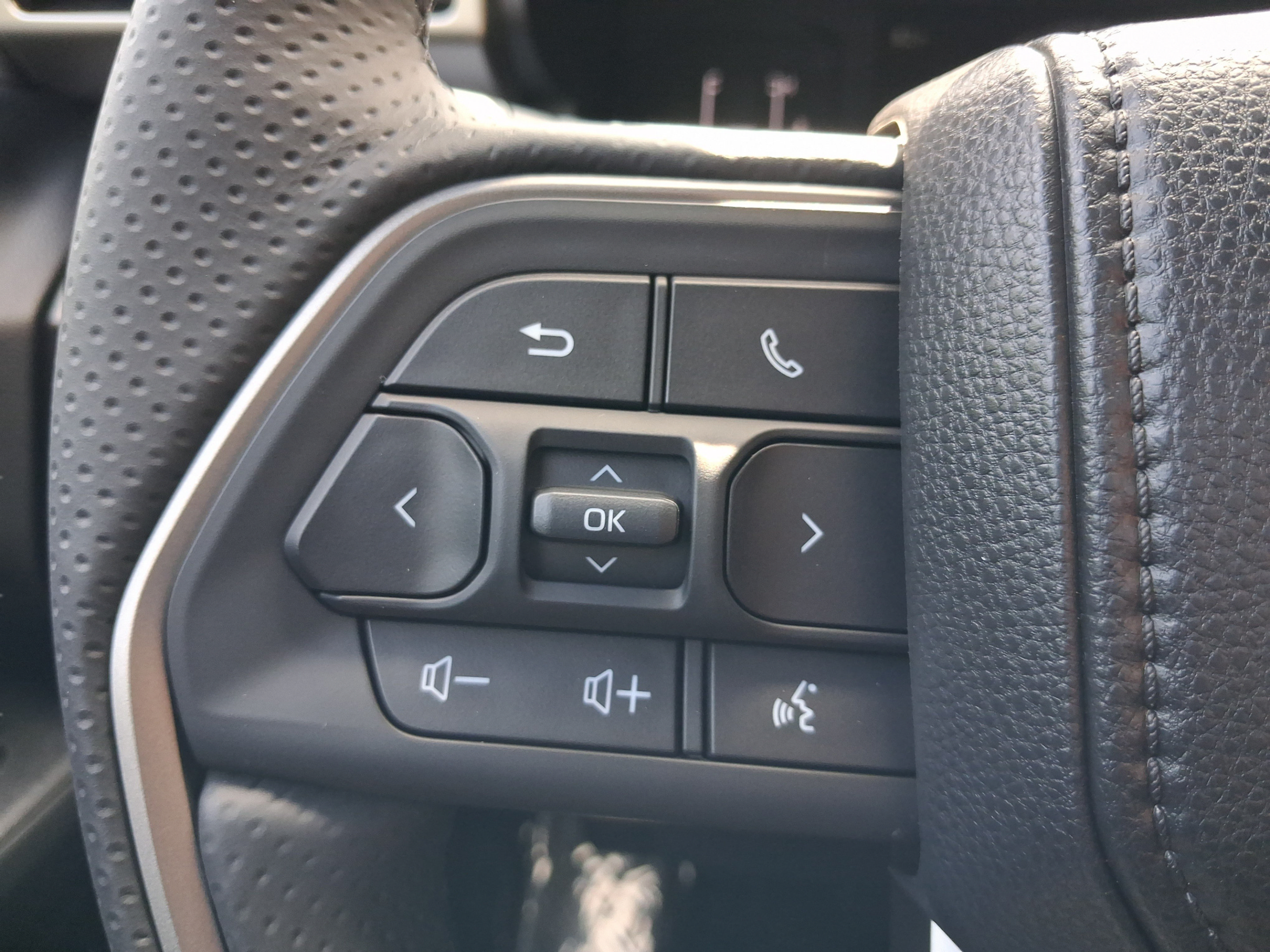 Used 2026 Toyota 4Runner SR5 AWD/4WD image 20