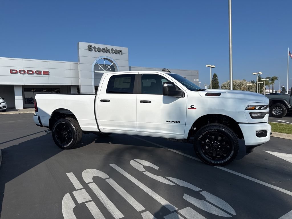 New 2026 RAM 2500 Big Horn AWD/4WD image 3