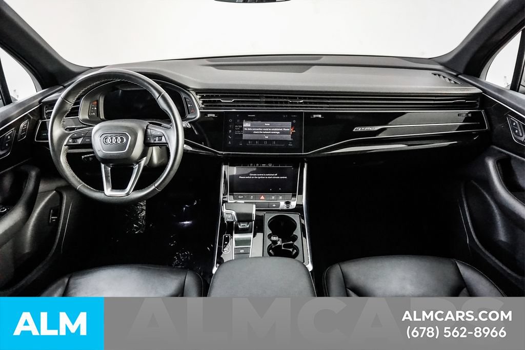 Used 2025 Audi Q7 3.0T Premium AWD/4WD image 24