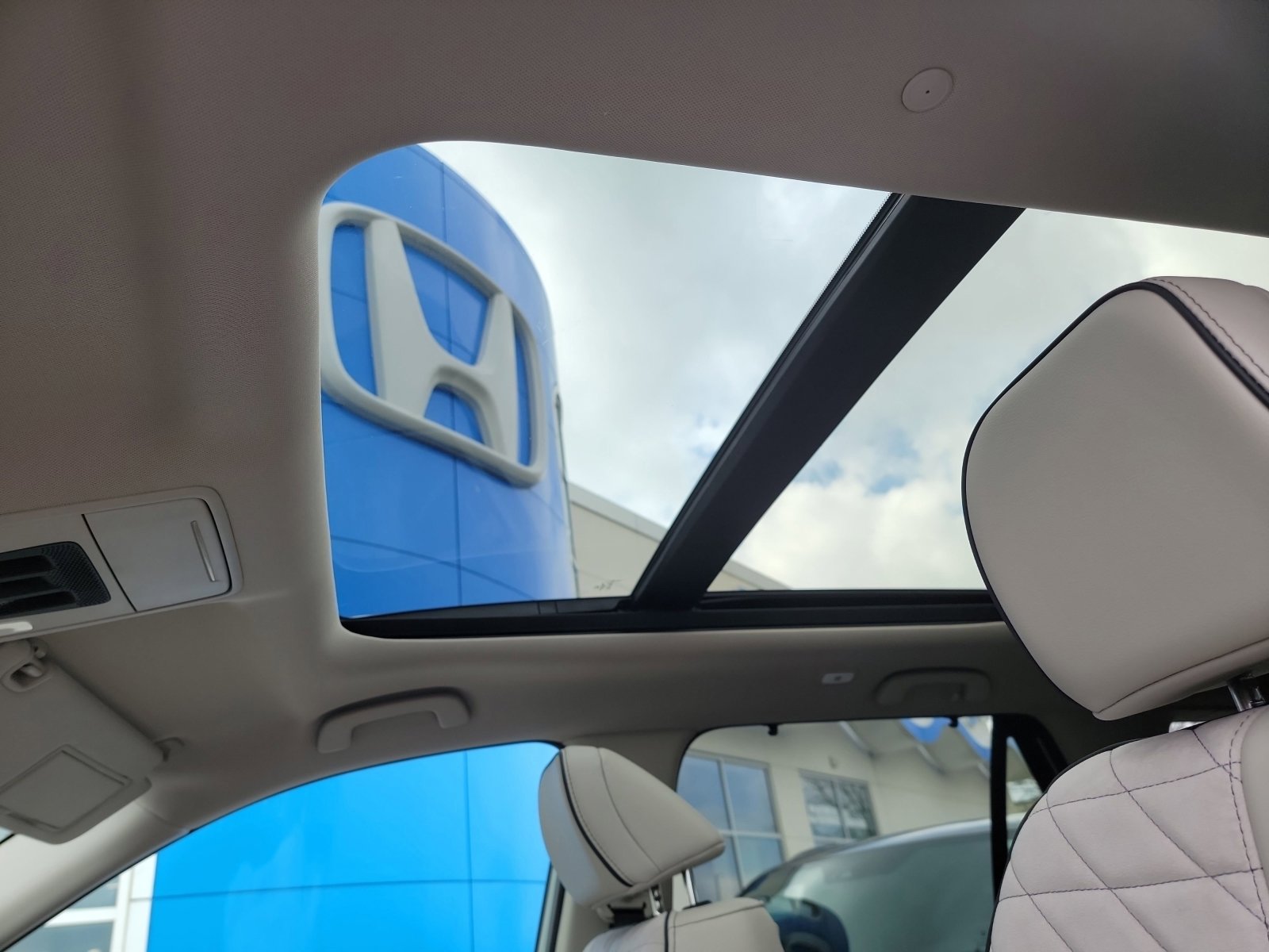 New 2026 Honda Pilot Elite image 24