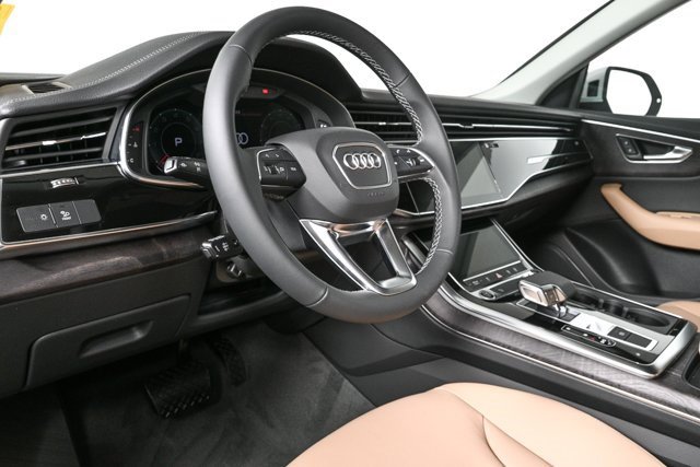 New 2025 Audi Q8 Premium image 4