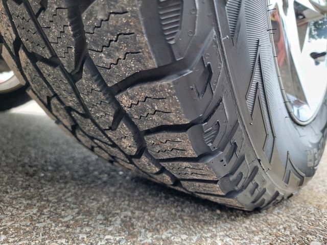 Certified 2017 RAM 1500 Express AWD/4WD image 18