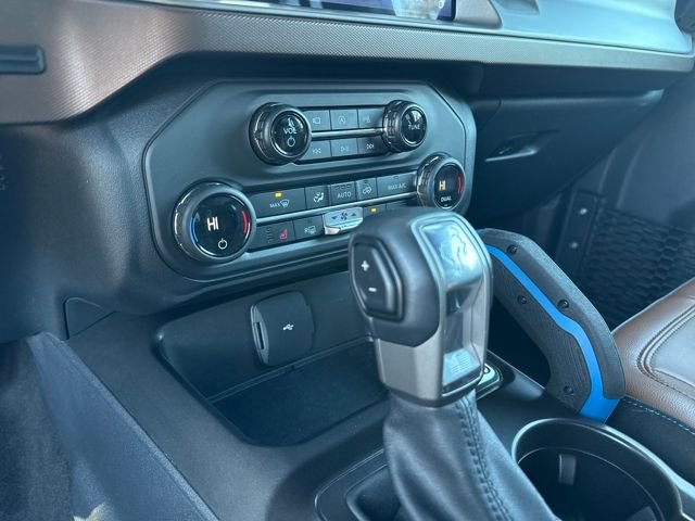 Used 2023 Ford Bronco Outer Banks image 17