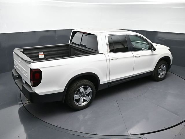 Certified 2025 Honda Ridgeline RTL image 46
