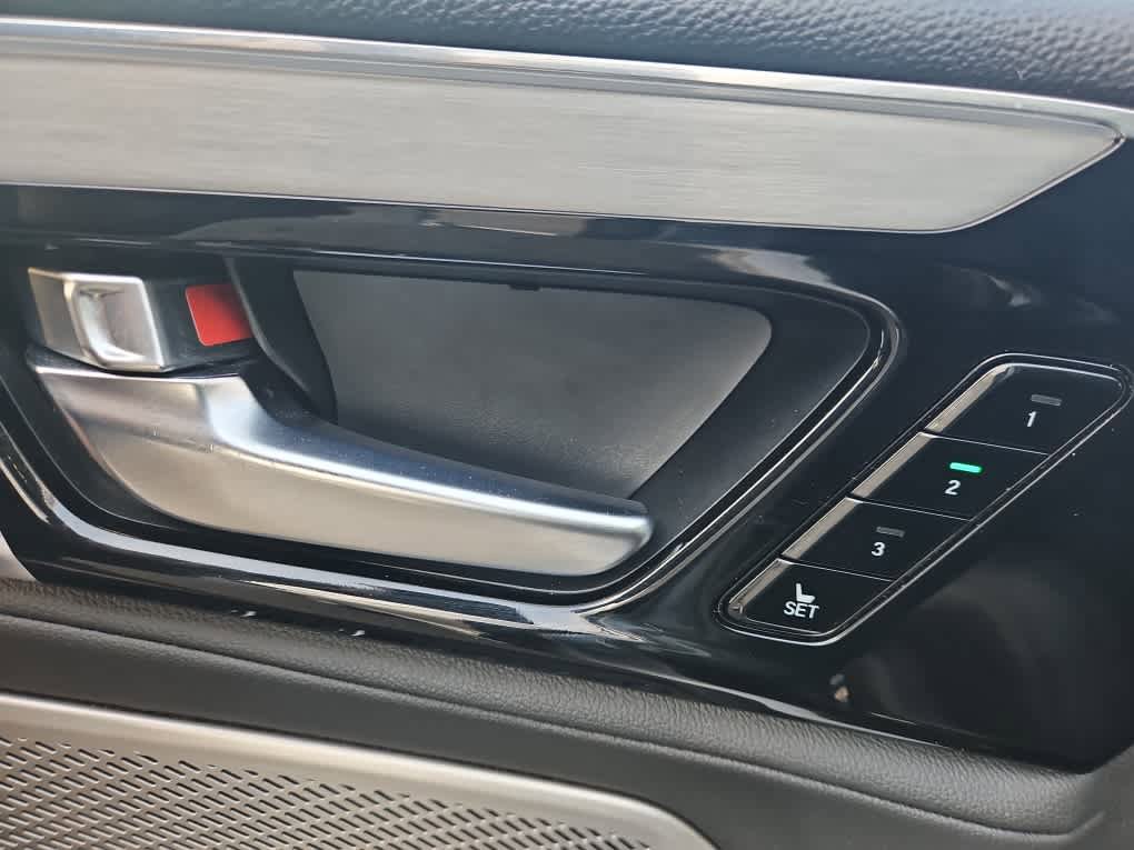 Certified 2024 Acura MDX SH-AWD image 17