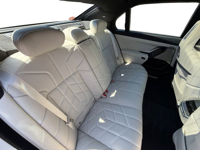 Certified 2024 BMW 760i xDrive w/ Executive Package image 23