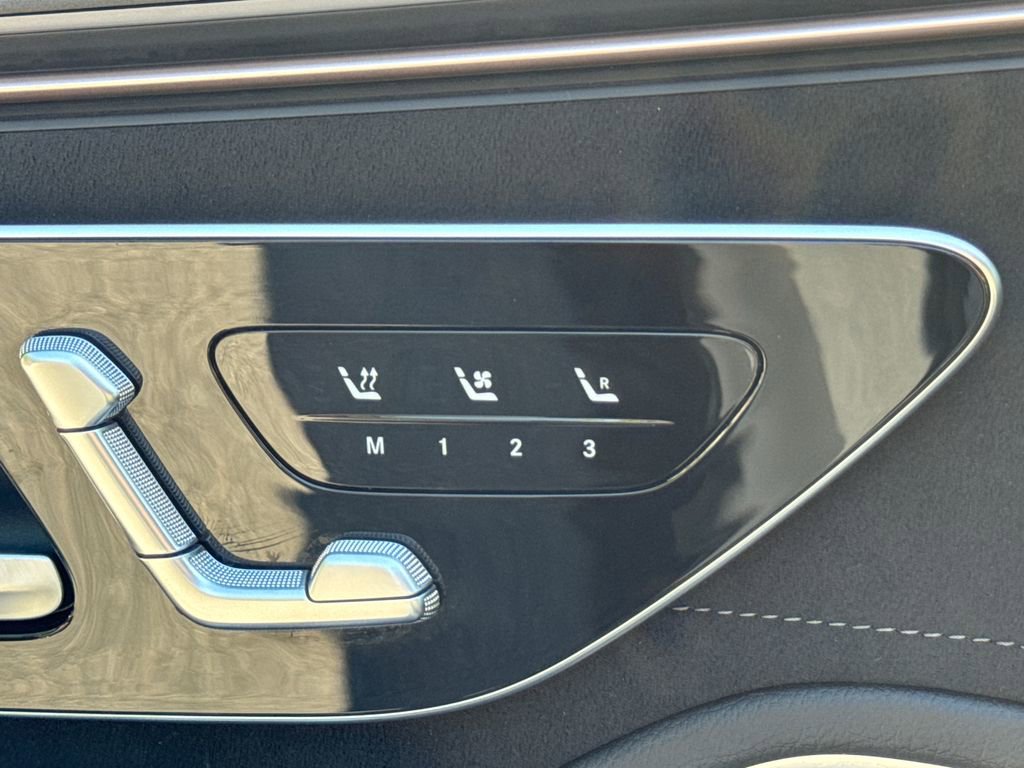 Used 2022 Mercedes-Benz EQS AMG 4MATIC image 34