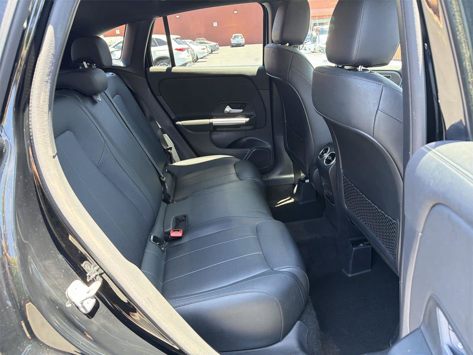 Used 2023 Mercedes-Benz GLA 250 image 14