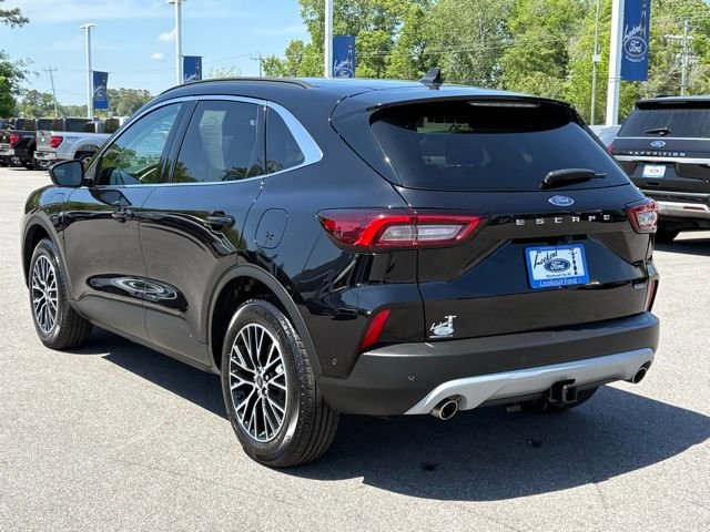 Used 2024 Ford Escape SE w/ PHEV Premium Package FWD image 3