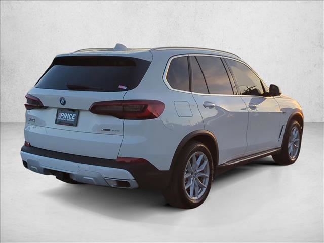 Used 2023 BMW X5 xDrive45e w/ Climate Comfort Package image 5