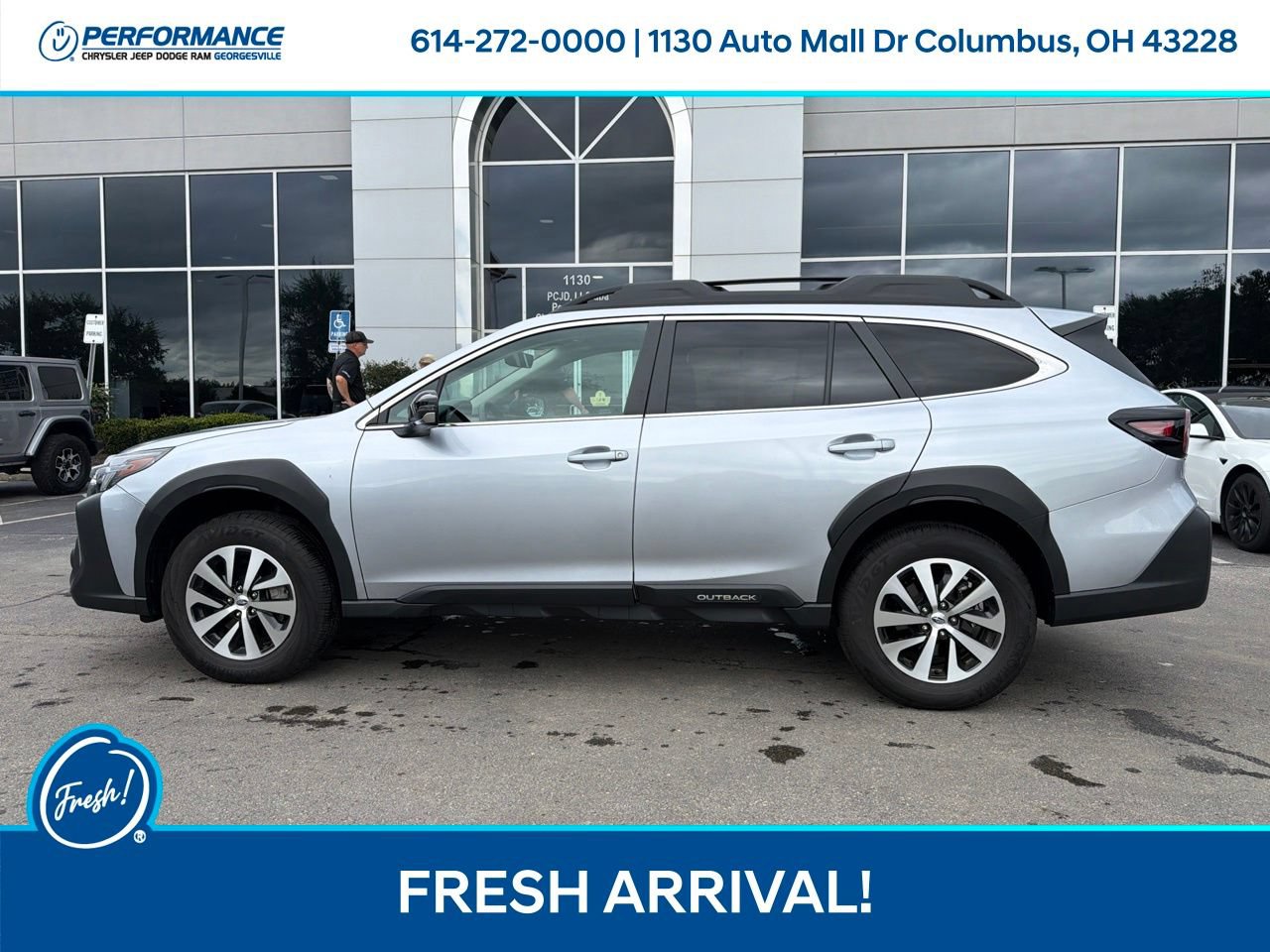 Used 2025 Subaru Outback Premium w/ Popular Package #1 AWD/4WD image 5