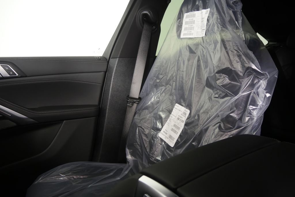 New 2026 BMW X6 xDrive40i image 19