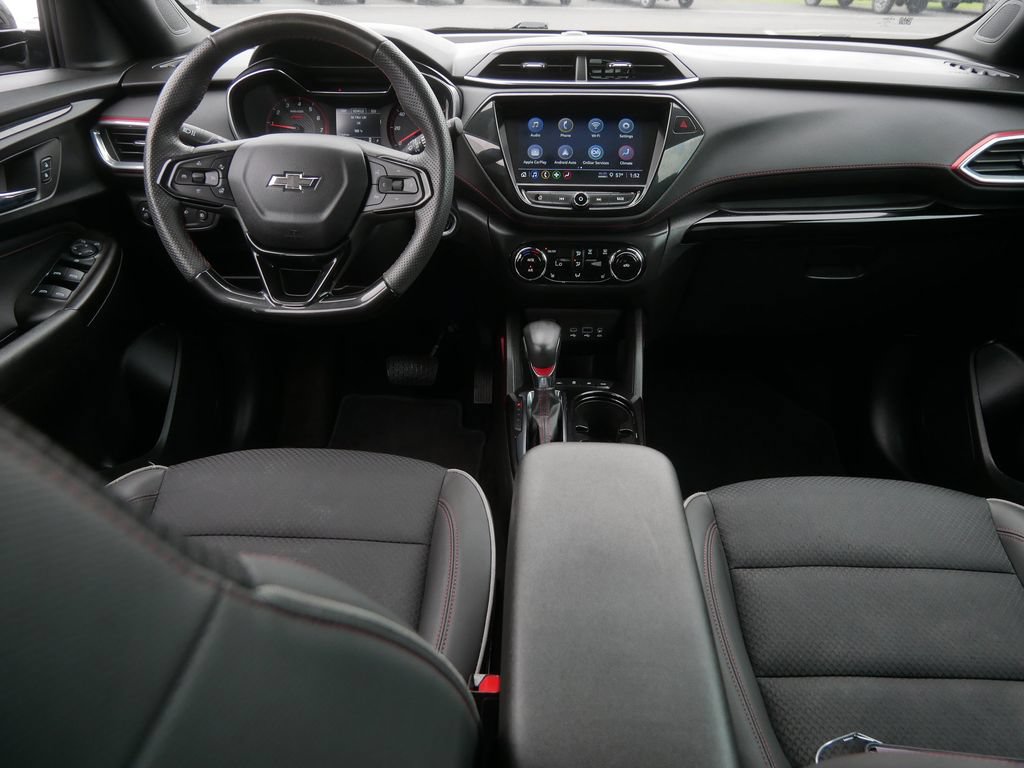 Used 2023 Chevrolet TrailBlazer RS w/ Convenience Package AWD/4WD image 6