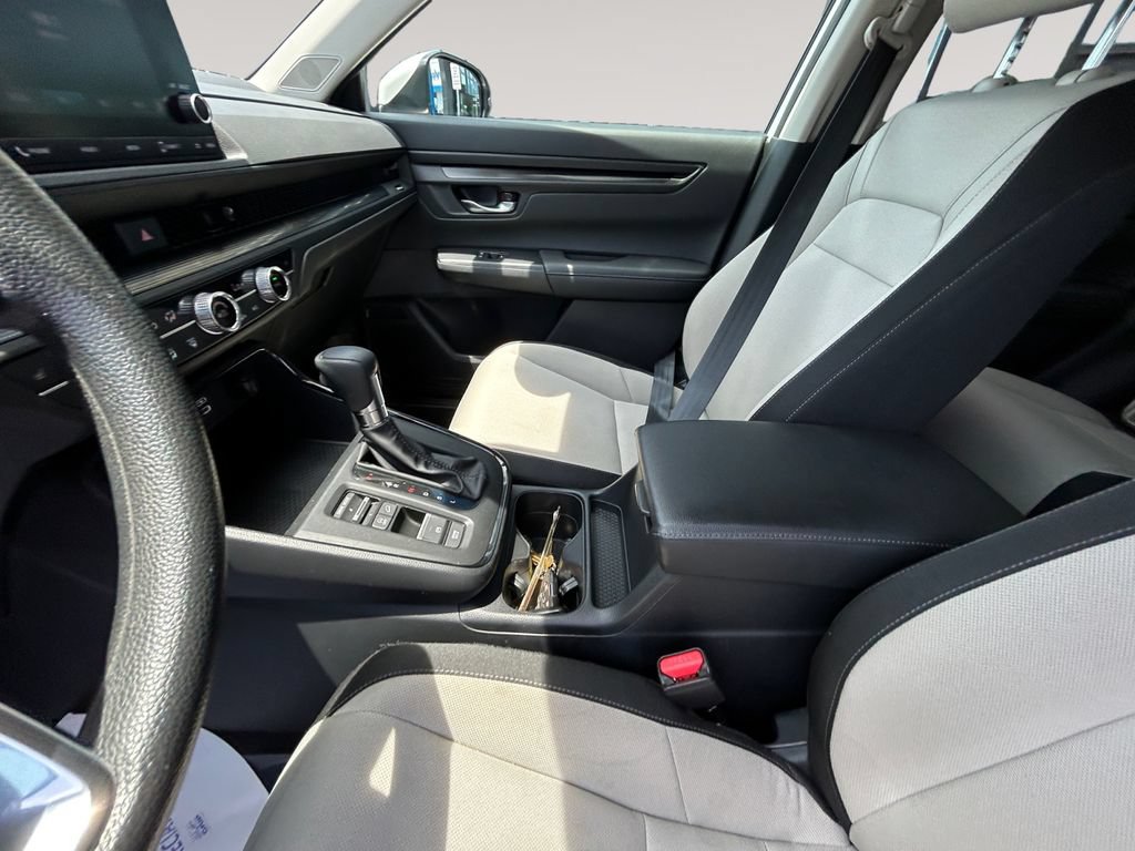 Used 2023 Honda CR-V EX image 9